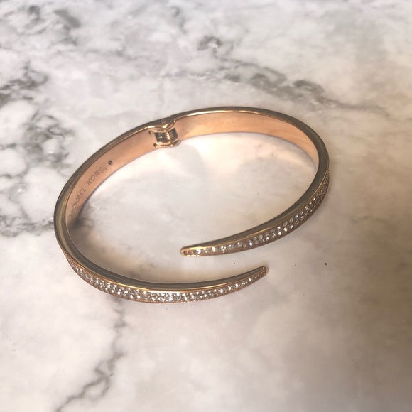 Michael Kors Bracelet - Picture 4 of 6